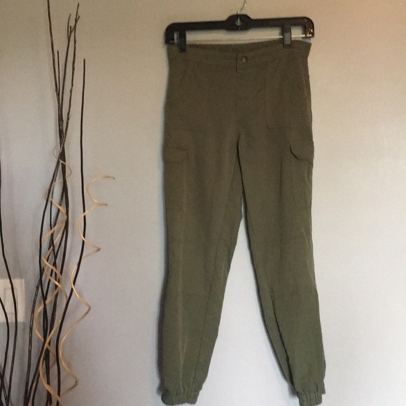 Justice cargo pants for kids - Picture 1 of 3